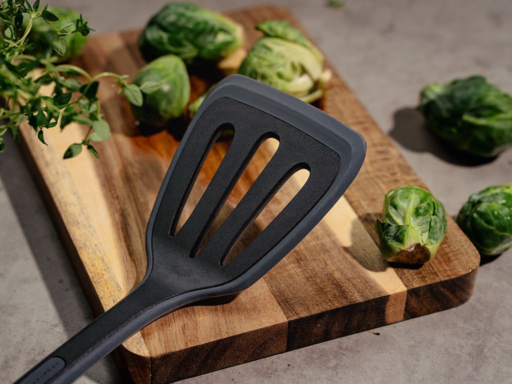 SILICONE SLOTTED SPATULA - 2