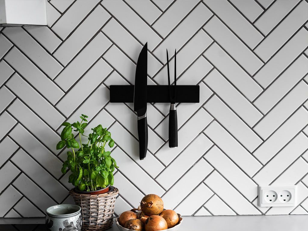MAGNETIC 25 CM KNIFE WALL MOUNT - 2
