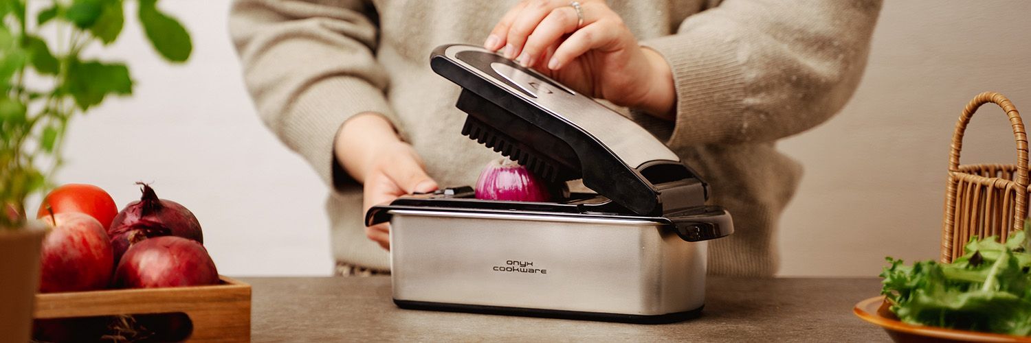 STAINLESS STEEL CHOPPER - 8