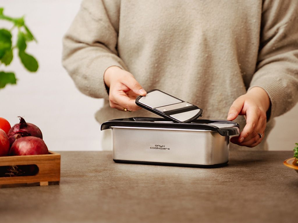 STAINLESS STEEL SLICER - 3