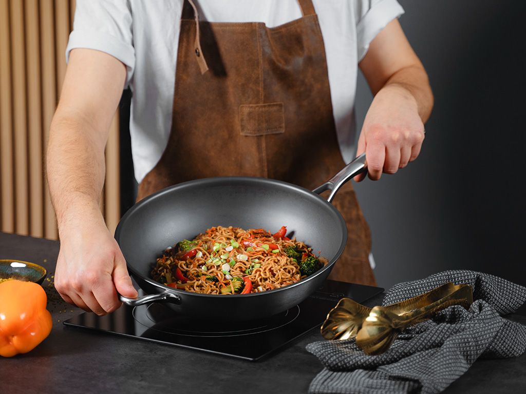 ZERO – NATURAL NON-STICK WOK PAN 30CM - 4