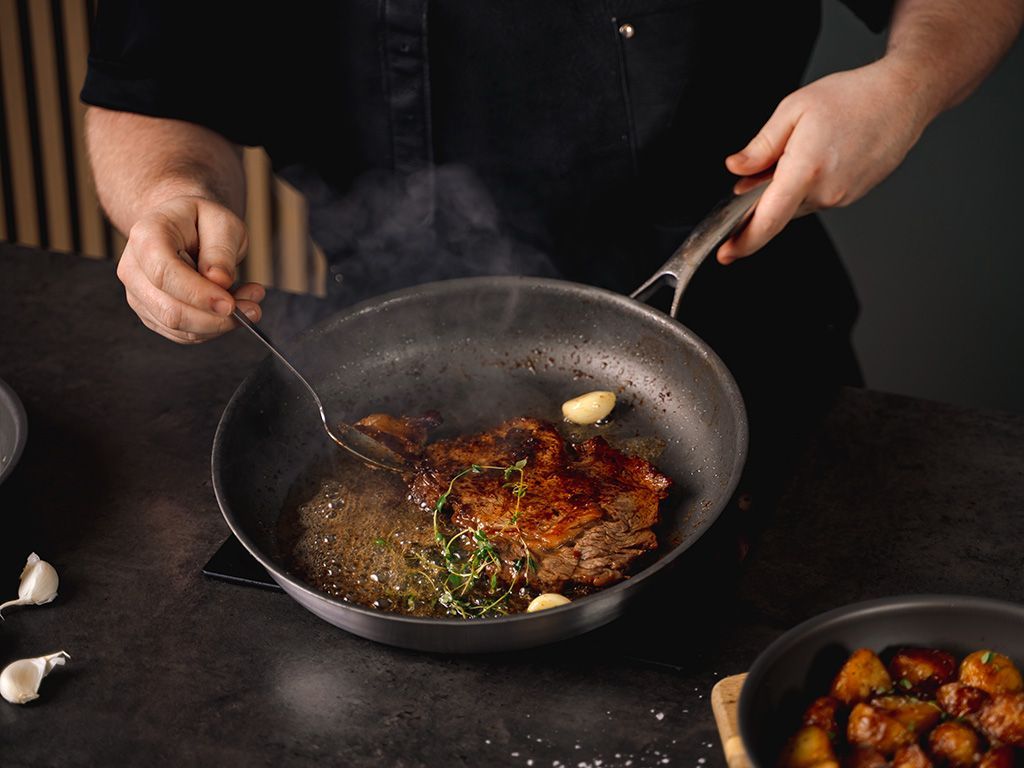 ZERO – NATURAL NON-STICK FRYING PAN 26CM - 8