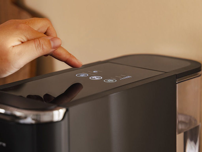 CAPSULE COFFEE MACHINE