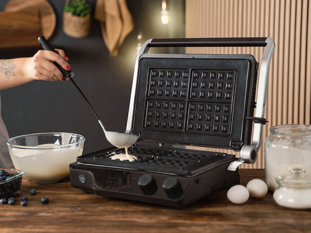 WAFFLE PLATES - 4