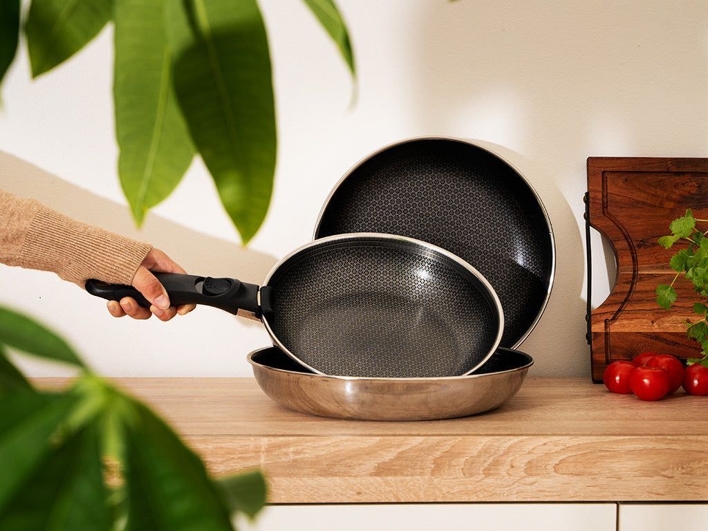 FRYING PAN WITH DETACHABLE HANDLE 3-PC SET - 6