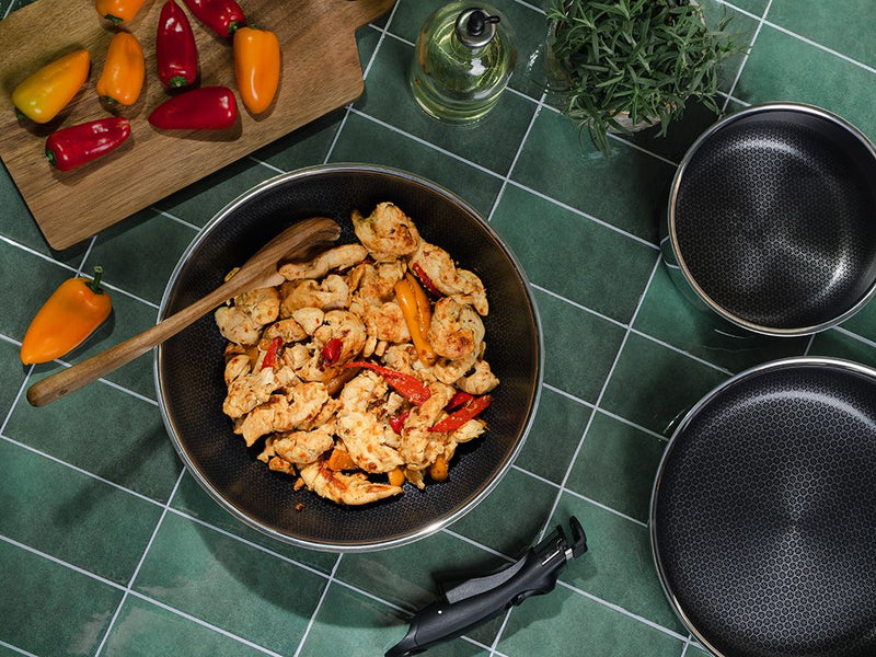 HANDLELESS WOK 30CM