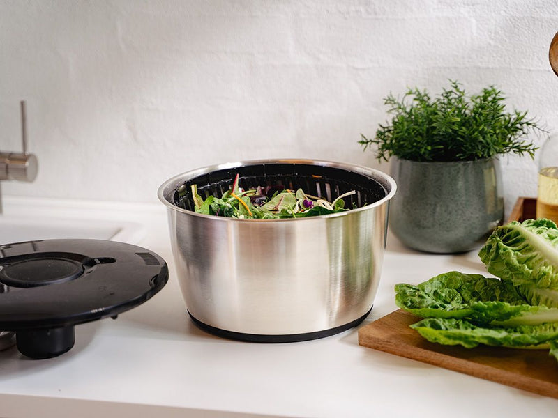 STAINLESS STEEL SALAD SPINNER