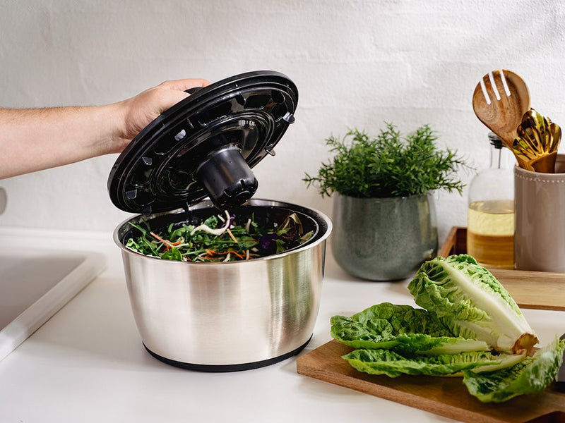 STAINLESS STEEL SALAD SPINNER