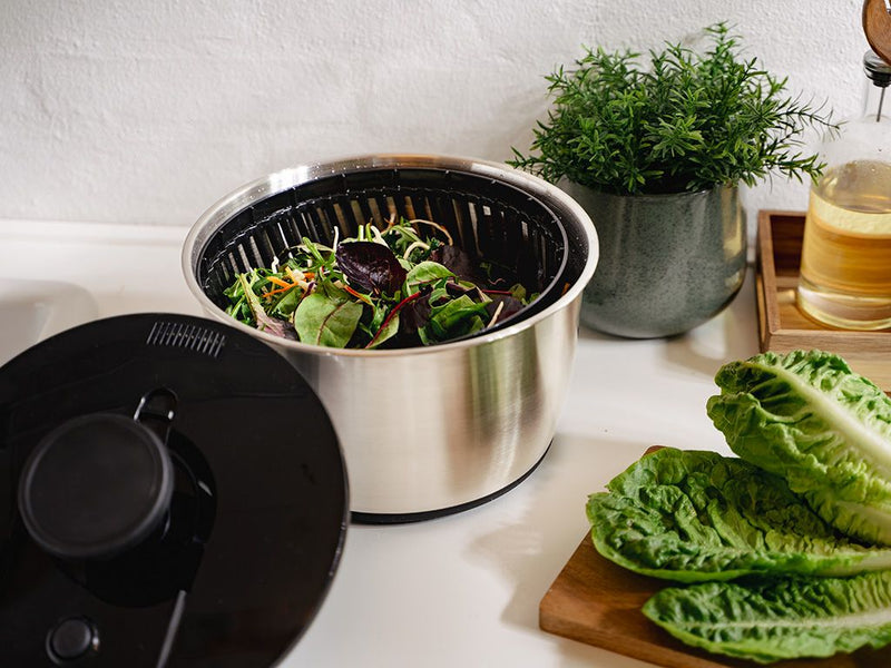 STAINLESS STEEL SALAD SPINNER