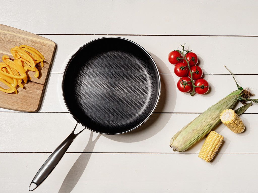 SAUTE PAN 26CM - 6